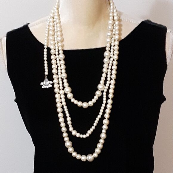 J Crew luminous 3 strand faux pearl 32" necklace cascading strand down back - Picture 5 of 9